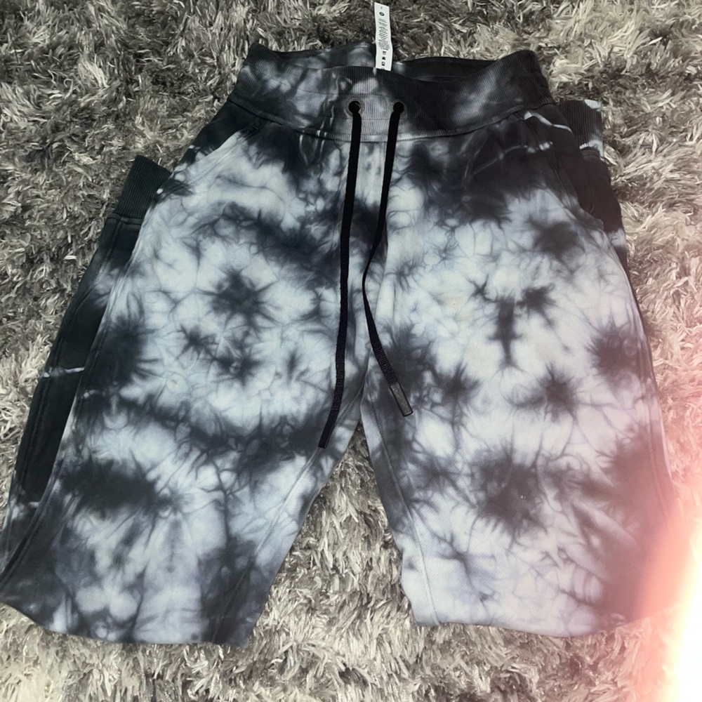 Lululemon